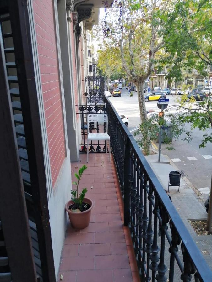 Апартаменти Piso Y Patio Барселона Екстер'єр фото